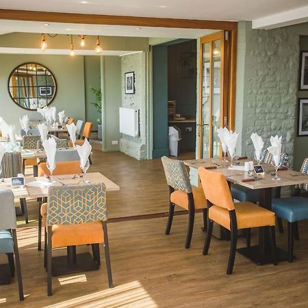 קולפורד Bells Hotel מראה חיצוני תמונה