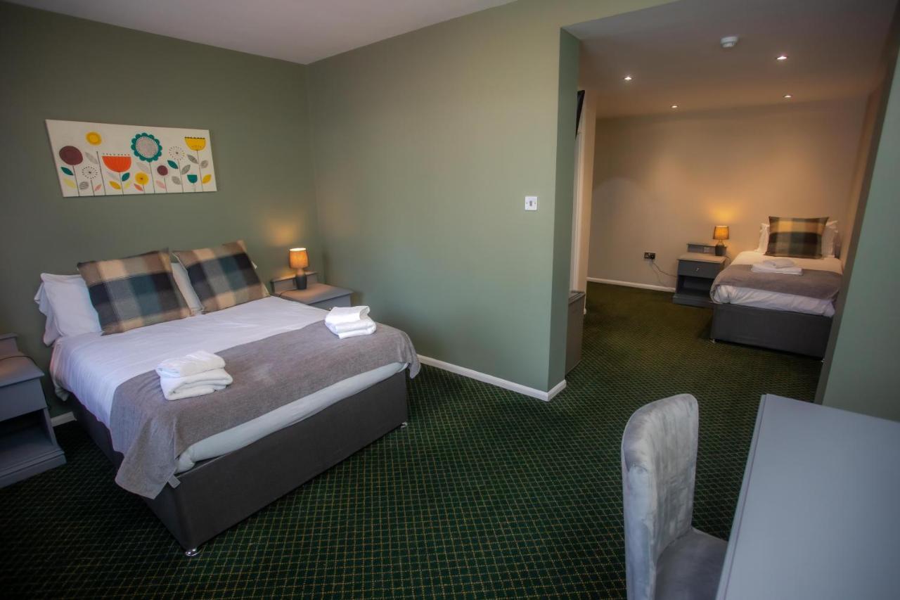 קולפורד Bells Hotel מראה חיצוני תמונה