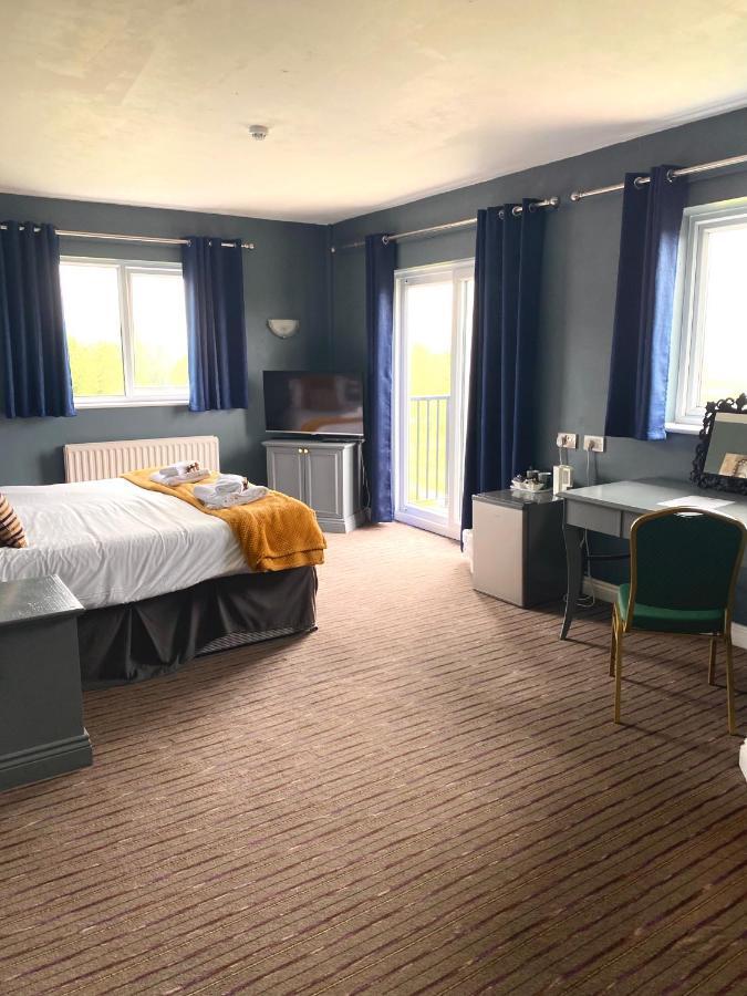קולפורד Bells Hotel מראה חיצוני תמונה